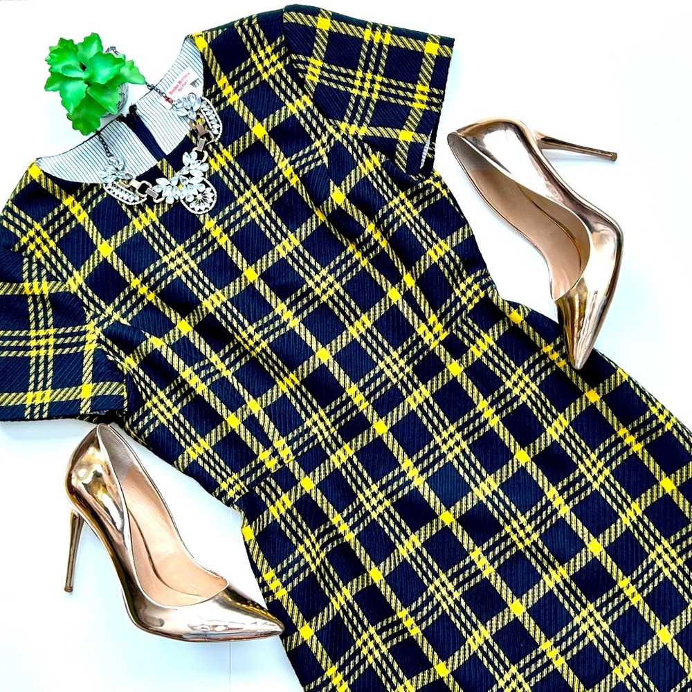 Plaid Yellow and Black Dress - Picture 2 of 9